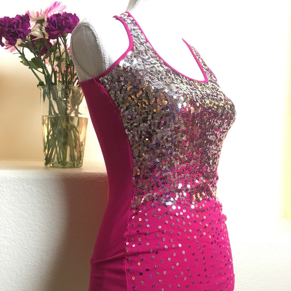 Magenta pink and Silver sequins tank Top.